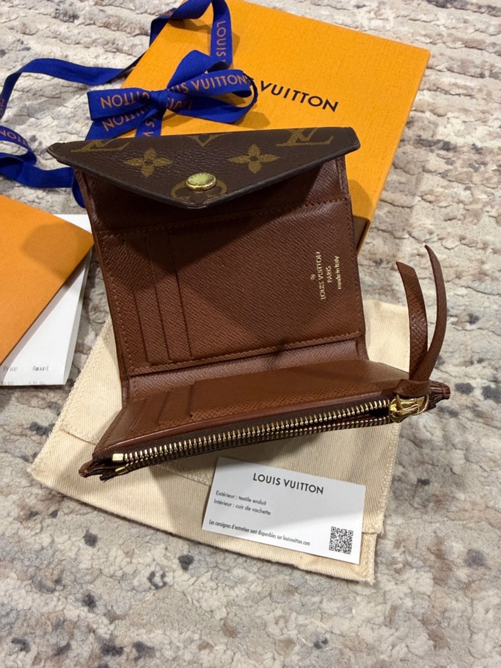 Louis Vuitton Victorine Wallet - Picture 3 of 8